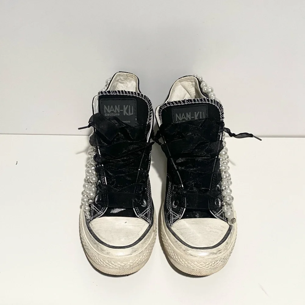 NAN-Ku Free People‎ Crush High Top Sneakers Pearl Embellished Black 39